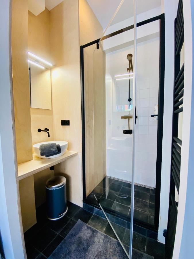 Private Studio With Free Car Parking 阿姆斯特丹 外观 照片